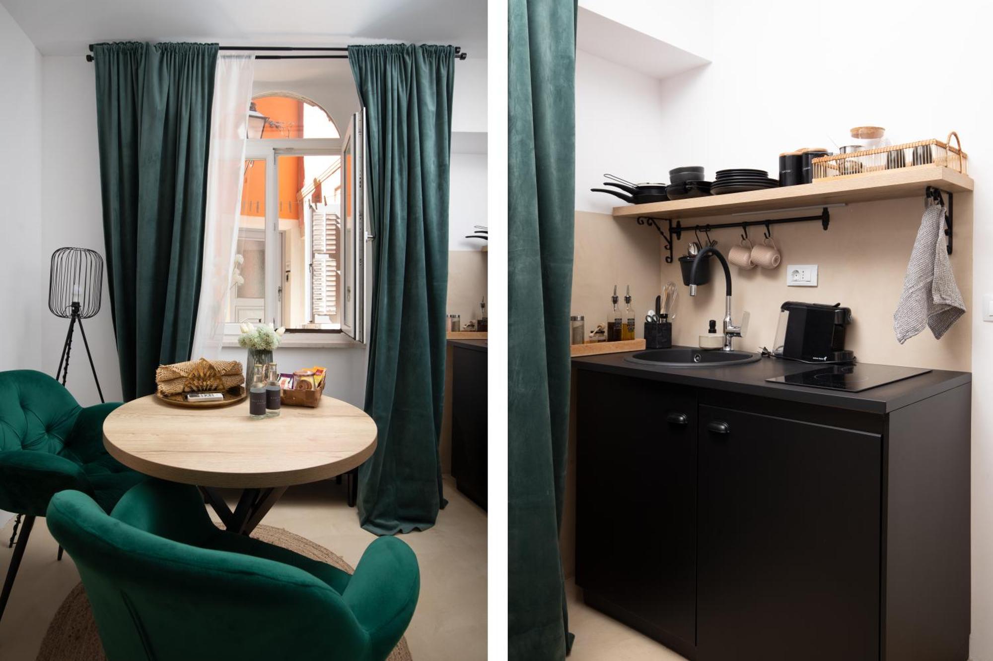 Deluxe Studio In City Center With Free Private Parking Ровин Екстериор снимка